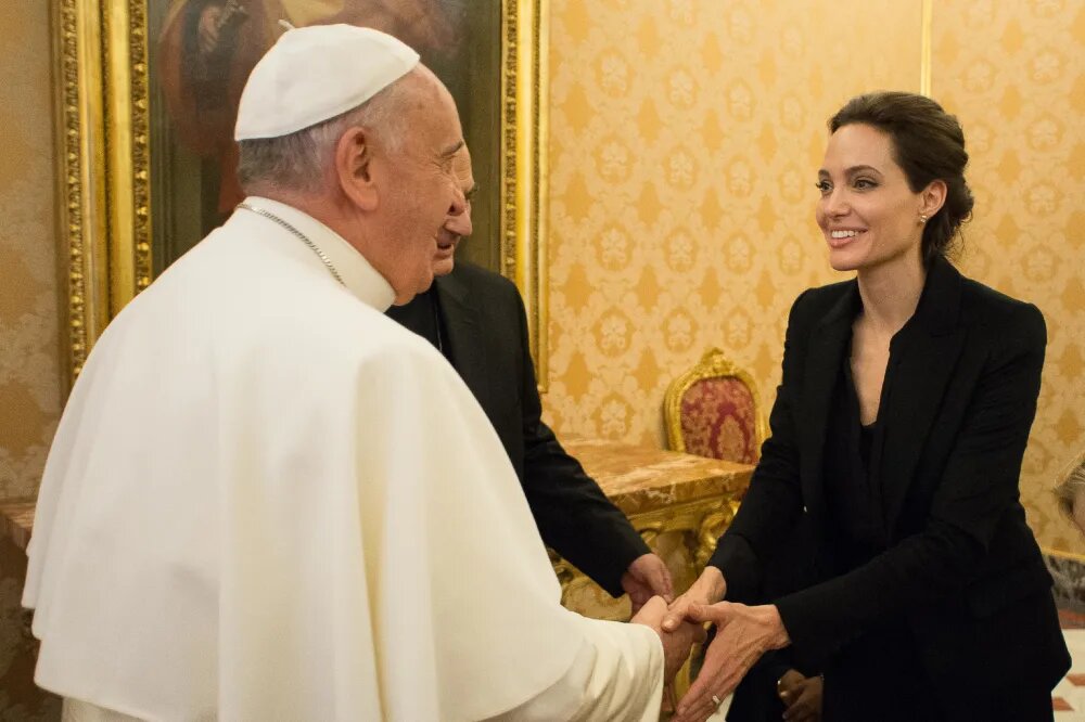 Artistas y celebridades que recibieron la bendición del Papa Francisco