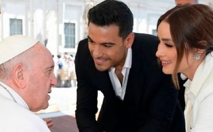 Artistas y celebridades que recibieron la bendición del Papa Francisco