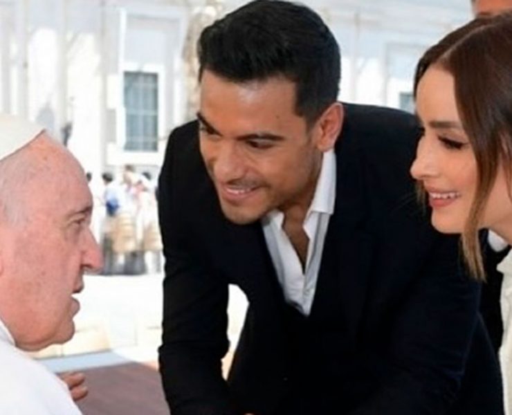 Artistas y celebridades que recibieron la bendición del Papa Francisco