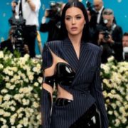 Katy Perry desmiente su presencia en la Met Gala 2025 tras viralizarse fotos falsas