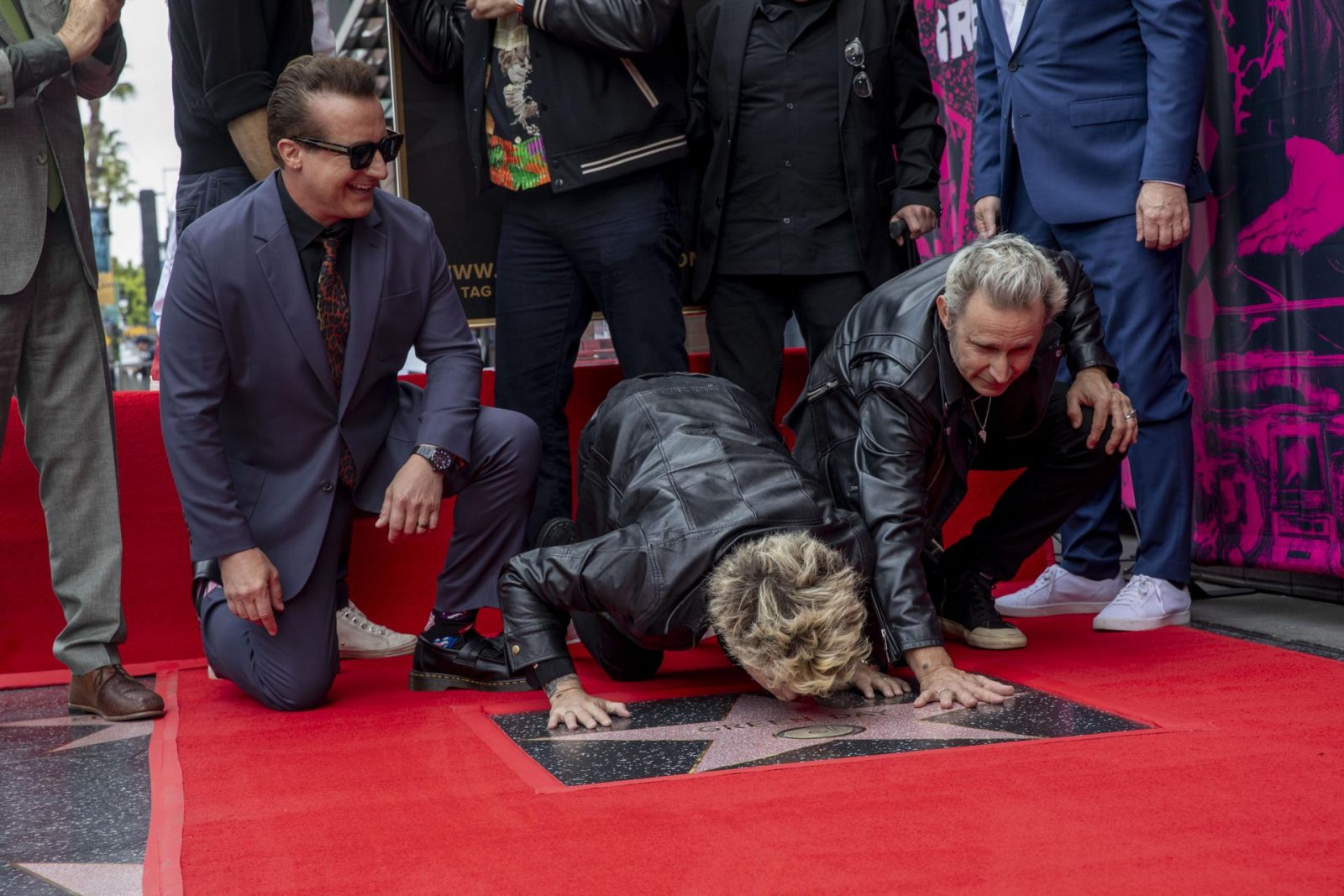 Green Day deja su huella en Hollywood con estrella en el Paseo de la Fama