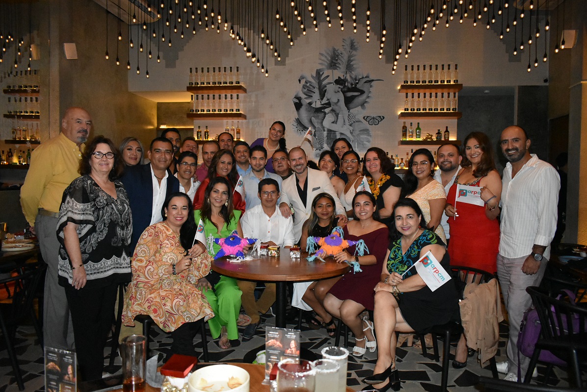 DICIEMBRE – Posada entre Publirrelacionistas