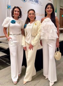 Las agremiadas e invitados especiales compartieron alegres y emotivos momentos.